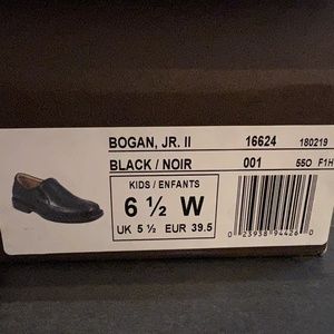 Florsheim Boys Dress Shoe  (Black) Size 6.5 Wide
